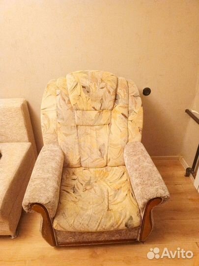 Диван и 2 кресла бу