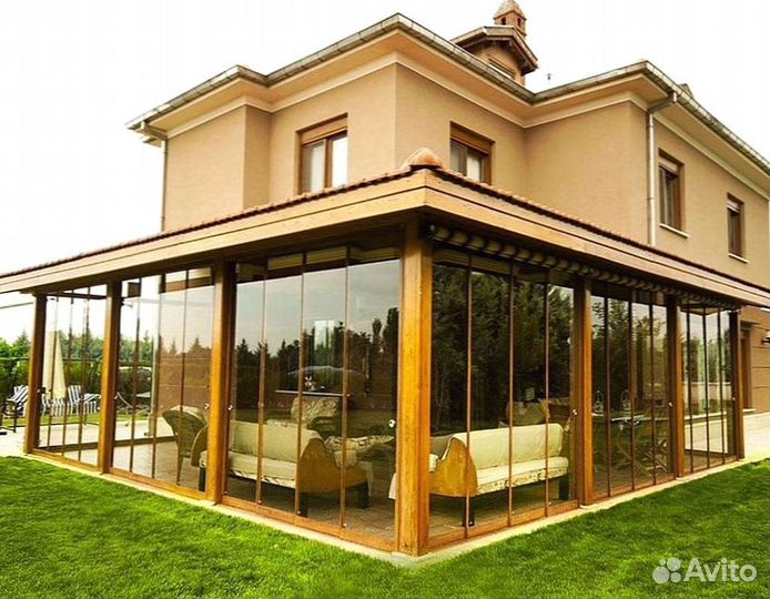 Безрамное (панорамное) остекление веранд