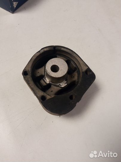 Опора Кпп Bmw X3