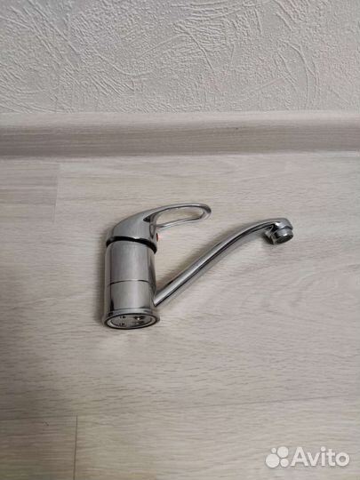 Смеситель для раковины