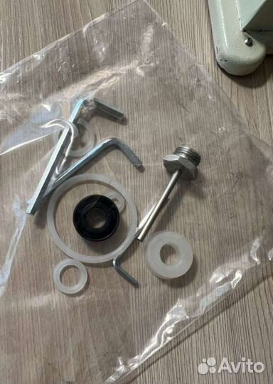 Дозатор пасты ручной А03