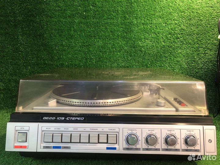 Проигрыватель Вега-109-стерео