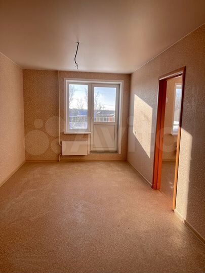 3-к. квартира, 56 м², 2/5 эт.