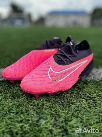 Бутсы Nike Phantom GX pink