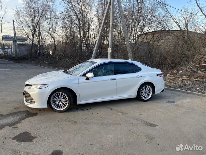 Toyota Camry 2.5 AT, 2018, 150 000 км