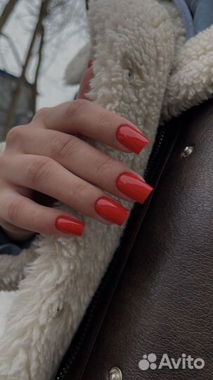 Маникюр педикюр