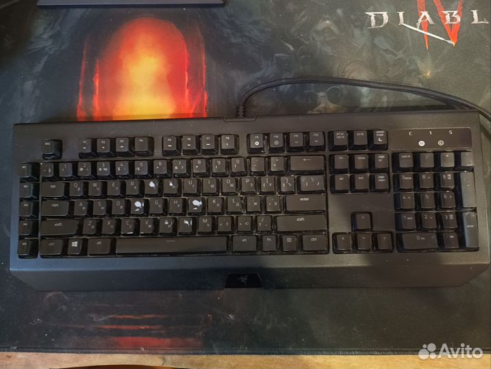 Клавиатура Razer Blackwidow Chroma V2