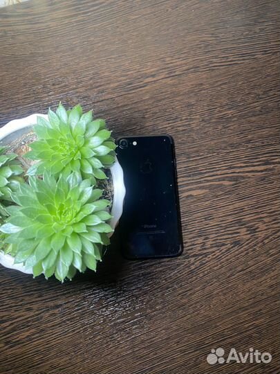 iPhone 7, 32 ГБ