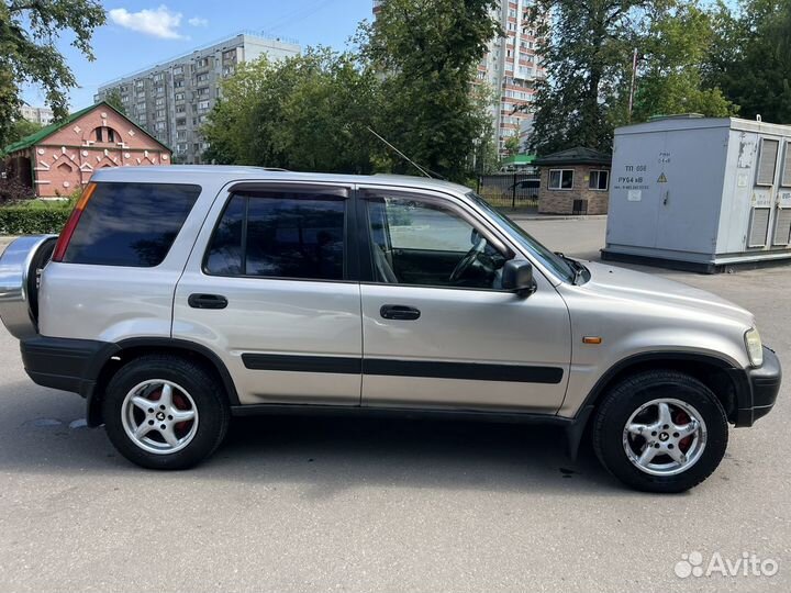 Honda CR-V 2.0 AT, 1997, 467 500 км