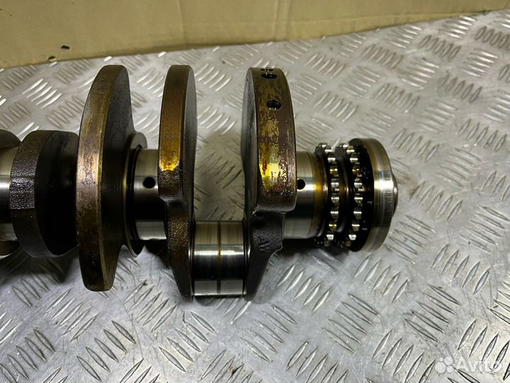 Коленвал Audi 4.2 Q7 A6 A8 VW Touareg