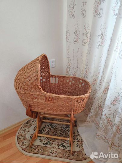 Колыбель / люлька плетеная