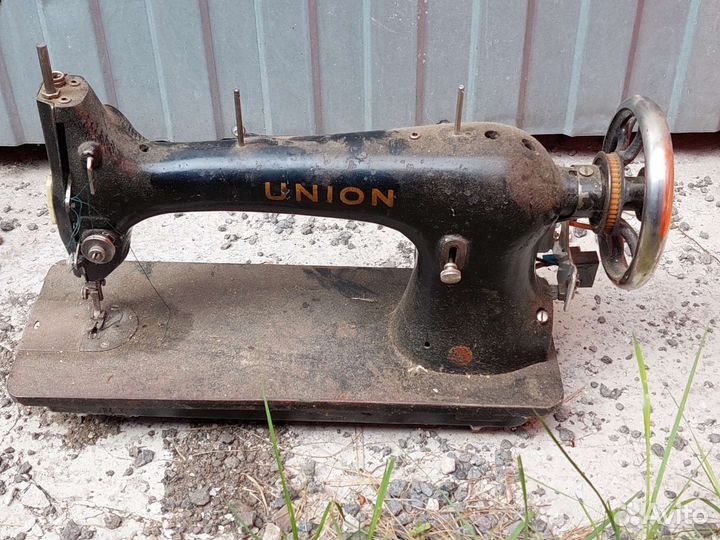 Швейная машинка Union