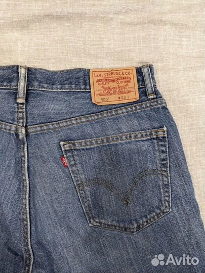 Джинсовые шорты levis