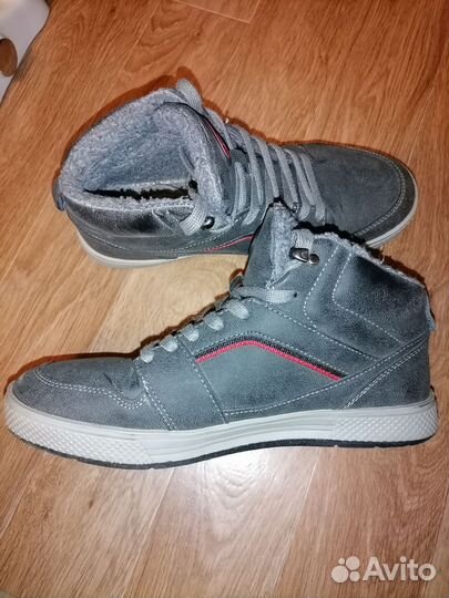 Мужские зимние кросовки