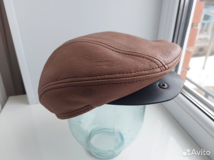 Мужская кожаная кепка демисезонная