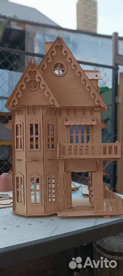 Кукольный домик