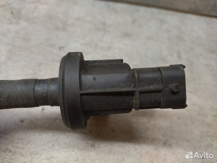 Клапан вентиляции топливного бака Bmw 5 E60 2008