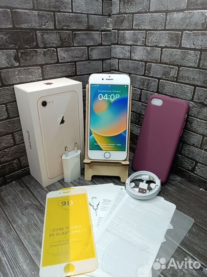 iPhone 8, 64 ГБ
