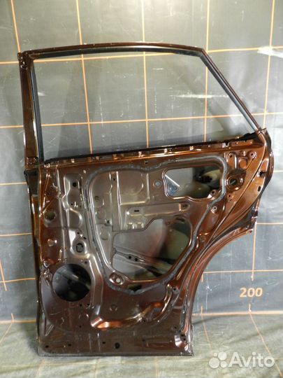 Дверь задняя правая - Lexus NX300
