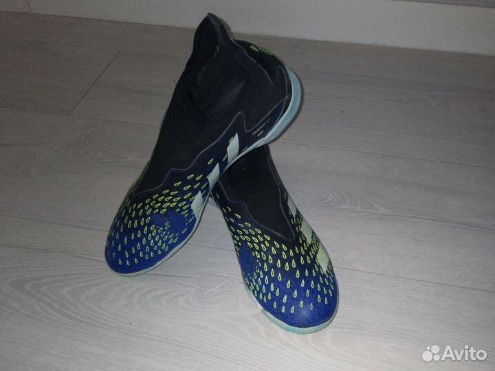 Футзалки adidas predator
