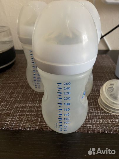 Бутылочки avent от 3 месяцев