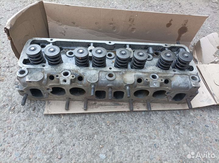Головка Двигателя 4216 и Помпа 4216