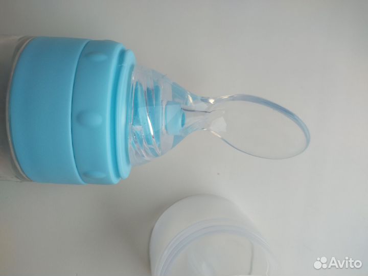 Бутылочки для кормления новая
