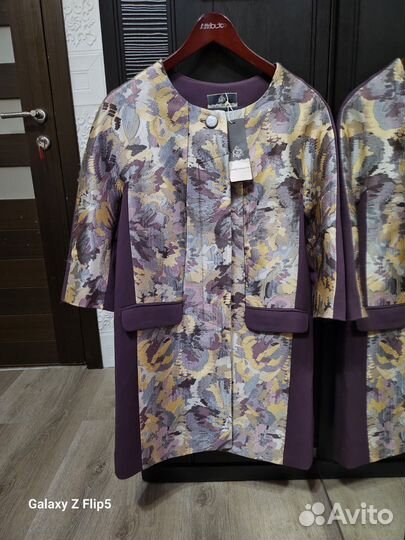 Продаю пиджак женский