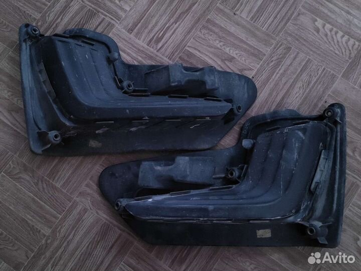 Заглушки противотуманных фар Kia Rio 3