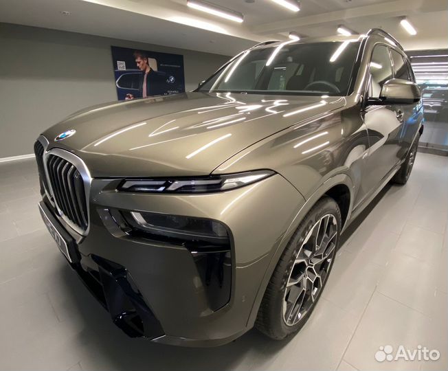 BMW X7 3.0 AT, 2023