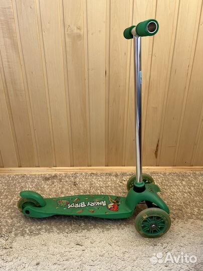 Самокат детский трехколесный