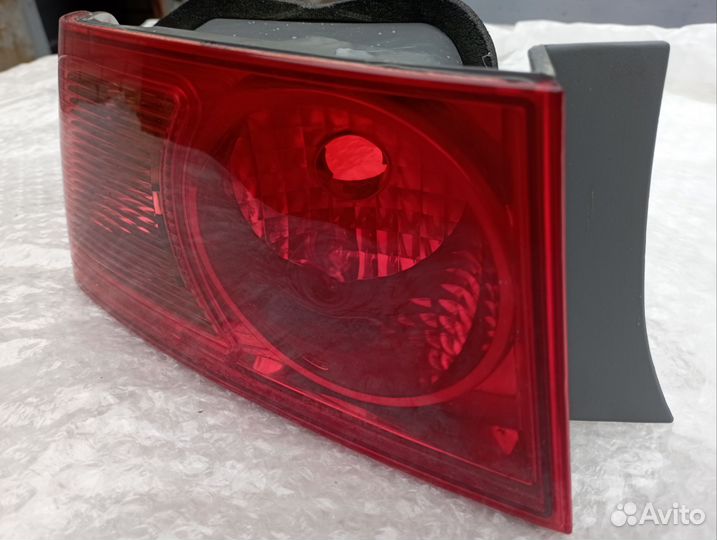 Продаю задний левый фонарь. На Хонду Аккорд7