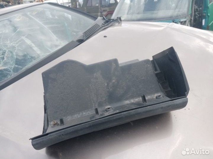 Бардачок Skoda Octavia A4 2007