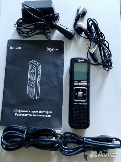 Цифровой мини диктофон Ritmix RR-700