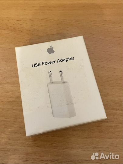 Сетевое зарядное Apple USB мощностью 5Вт md813zm/A