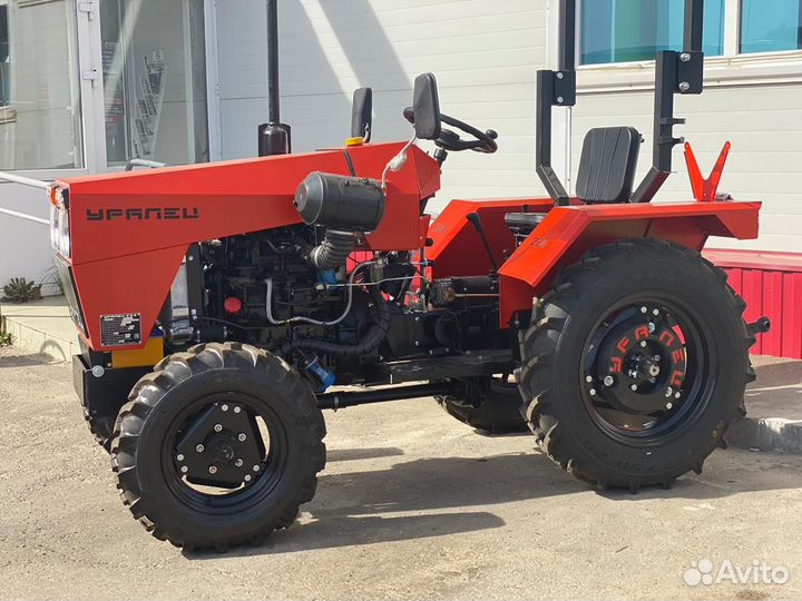 Мини-трактор УРАЛЕЦ 220, 2024
