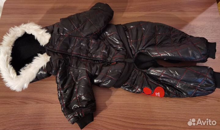 Комбинезон для собачек средних размеров на флисе