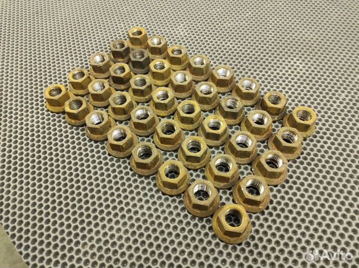 Гайки колеса Man Tgs L 06S-2707 00 D 2066 LF28