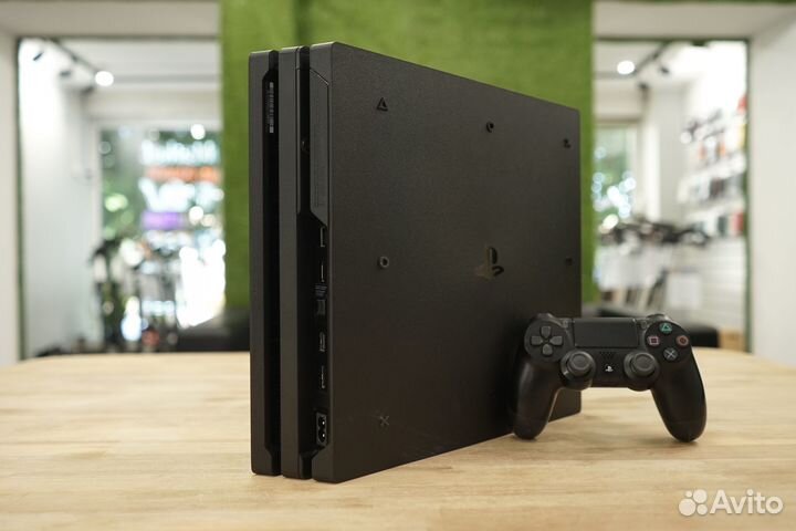 Sony PS4 Pro 1 Tb + 40 игр EA Play + Гарантия