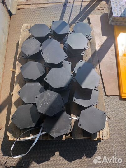 Амортизатор на Dynapac 4700394250 – 4700394251