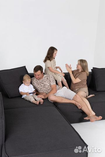 Диван со спальным местом 2700х1650 мм