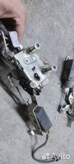 Механизм открывания закрывания дверей 2110-12