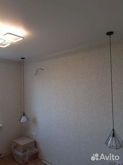 Натяжной потолок в спальне 12 метров