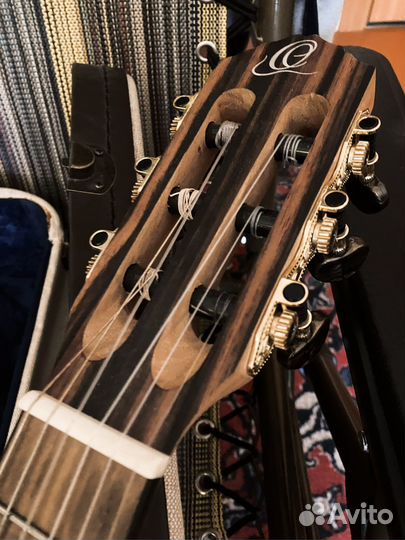 Гитарлеле Ortega с кейсом Gator