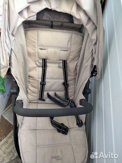 Коляска прогулочная