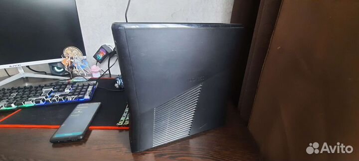 Игровая приставка xbox 360