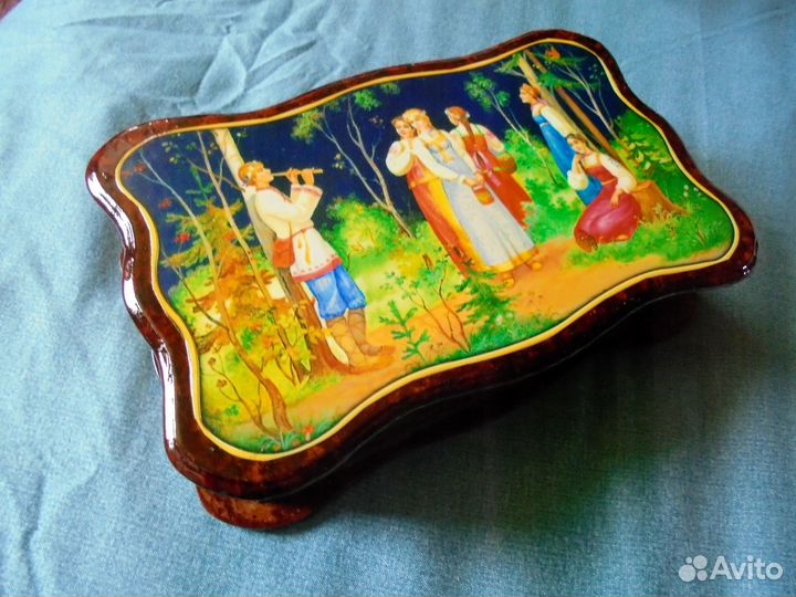 Шкат копирайт Мстёрская лаковая миниатюра Владимир