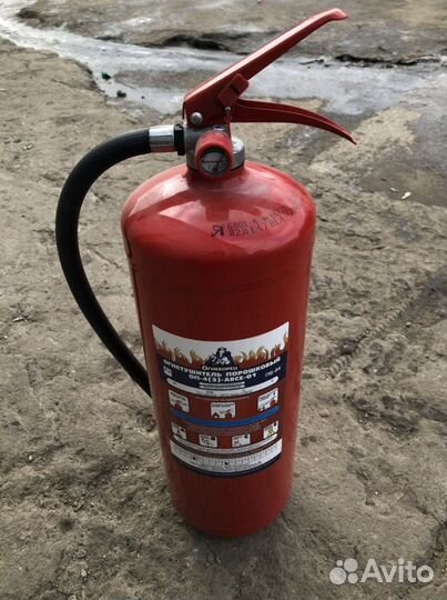 Огнетушитель порошковый новый