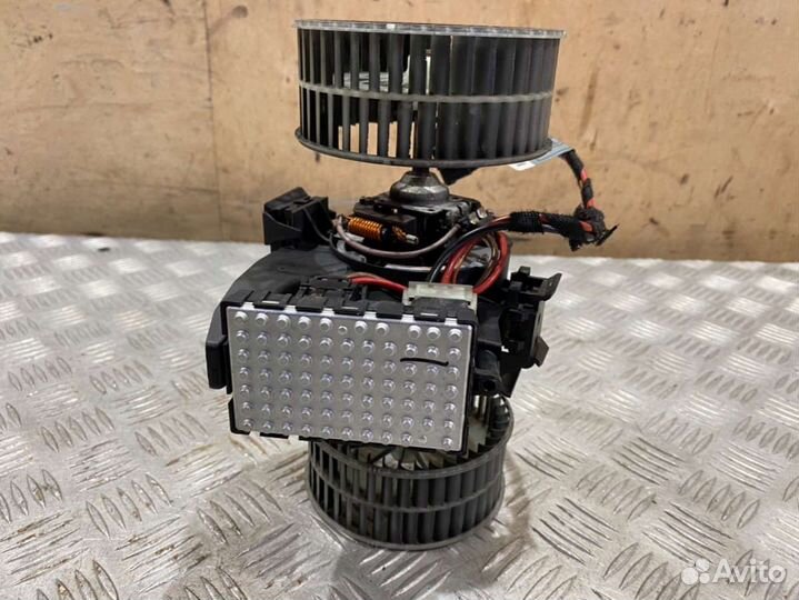 Моторчик печки BMW 5 E60/E61