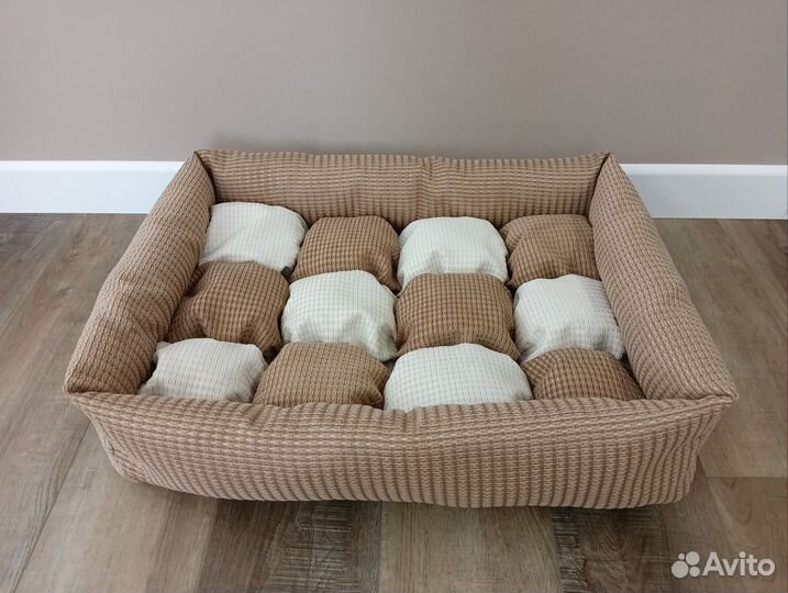 Лежанка для кошки собаки